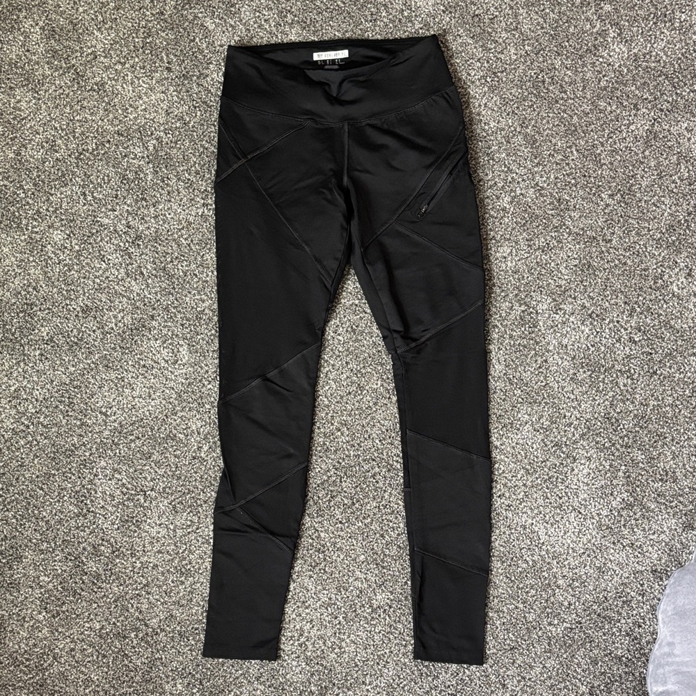 🎈Mesh panel leggings